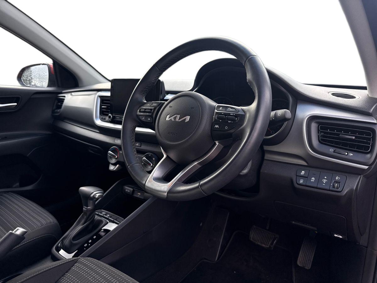 Used Kia Stonic 2023 for sale - 76142276: Photo 8