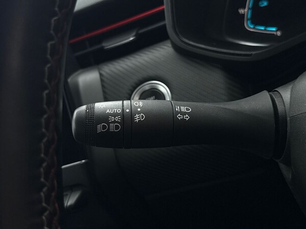 Used Renault Clio 2022 for sale - 76206769: Photo 24