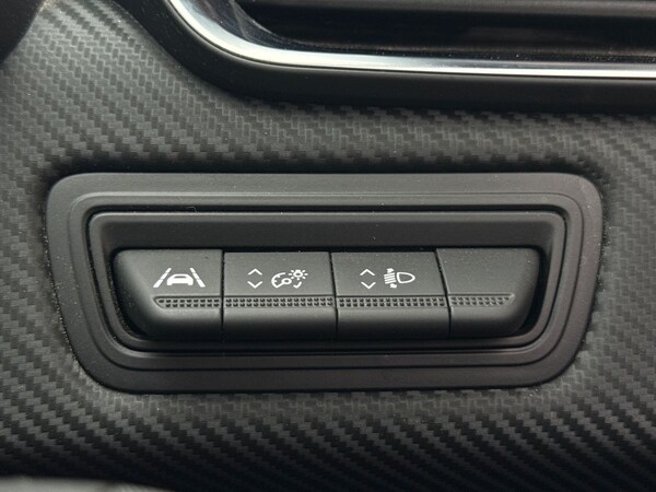 Used Renault Clio 2022 for sale - 76206769: Photo 25