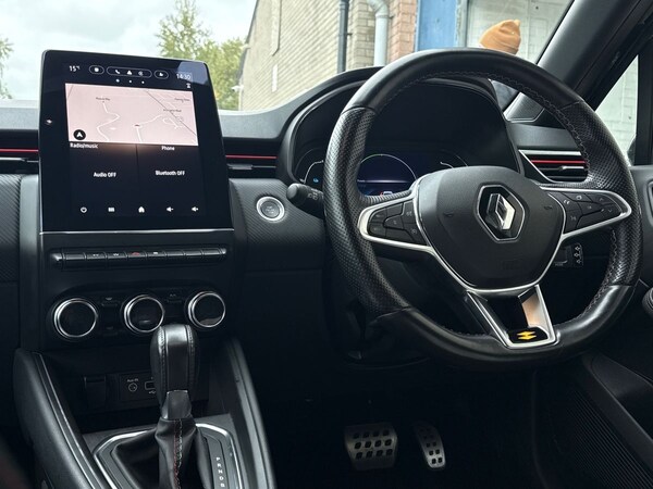 Used Renault Clio 2022 for sale - 76206769: Photo 44