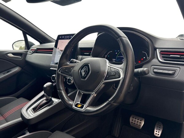 Used Renault Clio 2022 for sale - 76206769: Photo 9