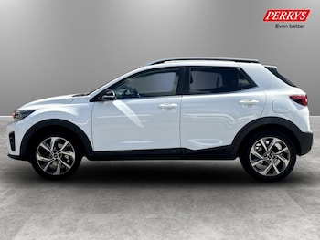 Used Kia Stonic 2023 for sale - 78744190: Photo