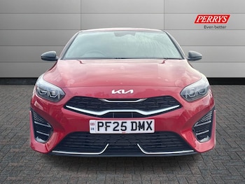 Used Kia Ceed 2025 for sale - 77340762: Photo