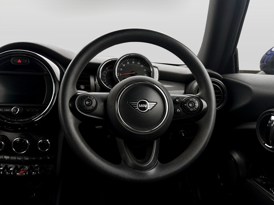 Used MINI Convertible 2019 for sale - 77364434: Photo 16