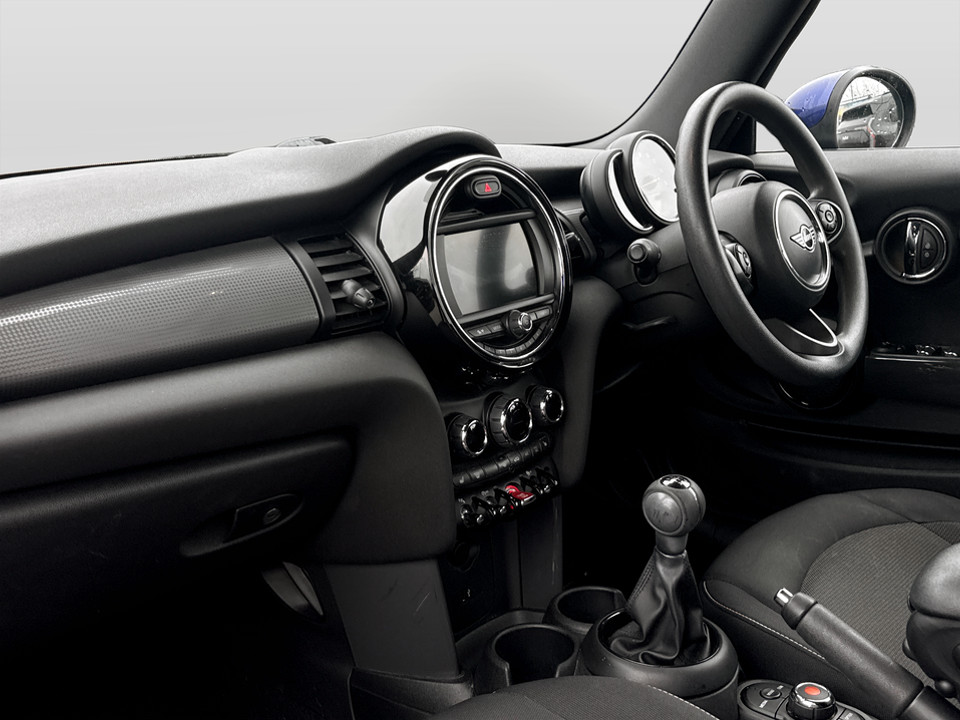 Used MINI Convertible 2019 for sale - 77364434: Photo 17