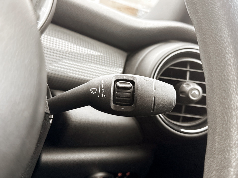 Used MINI Convertible 2019 for sale - 77364434: Photo 36