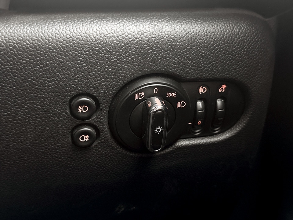 Used MINI Convertible 2019 for sale - 77364434: Photo 37