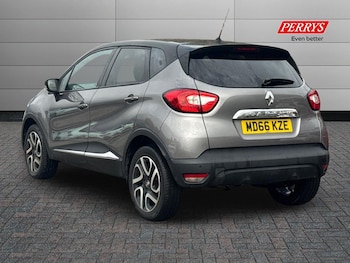 Used Renault Captur 2016 for sale - 76436823: Photo