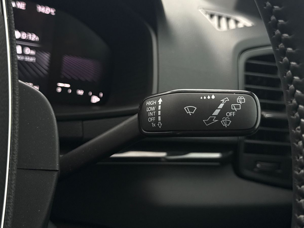 Used Skoda Karoq 2022 for sale - 76436775: Photo 35