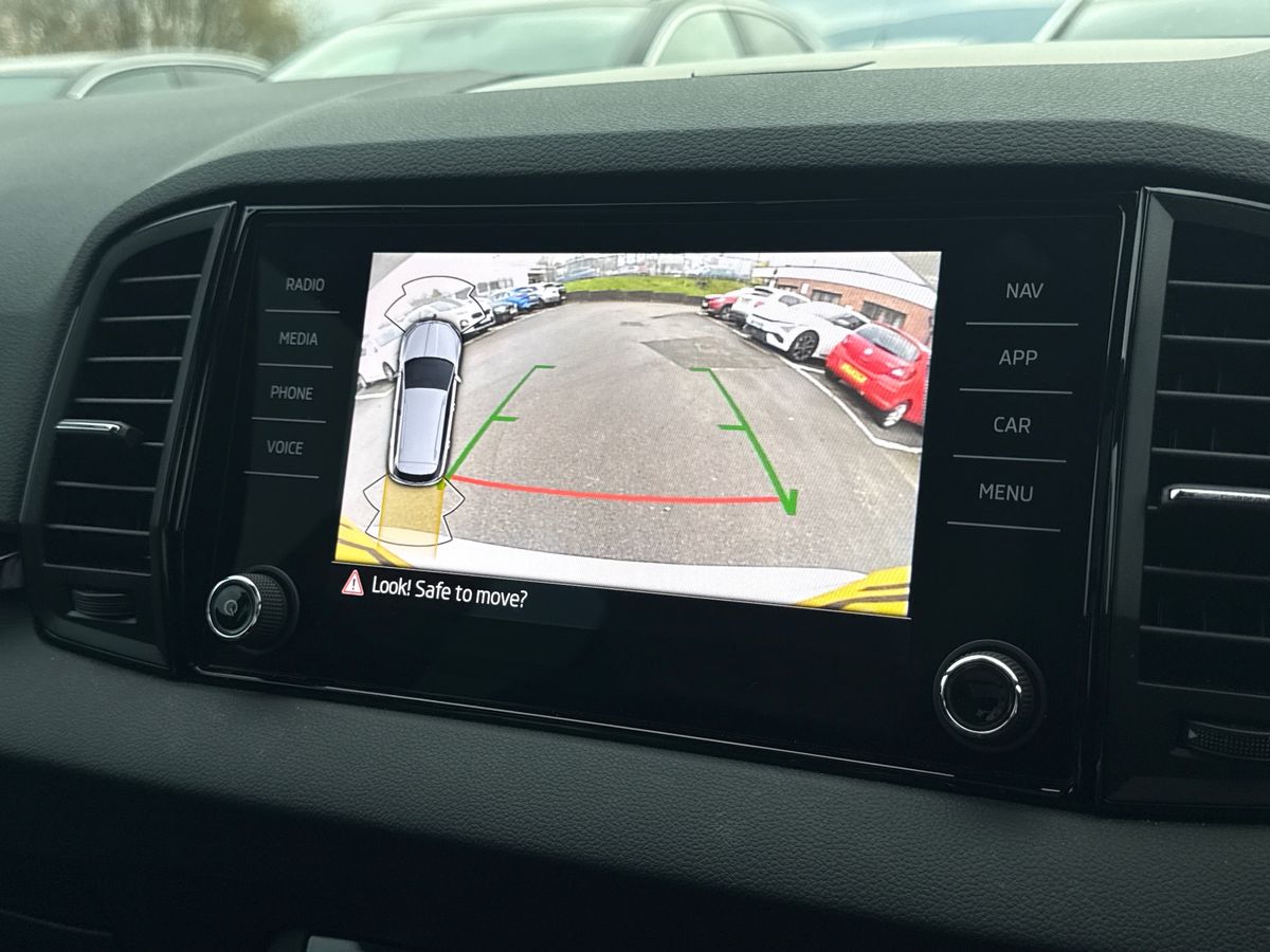 Used Skoda Karoq 2022 for sale - 76436775: Photo 38