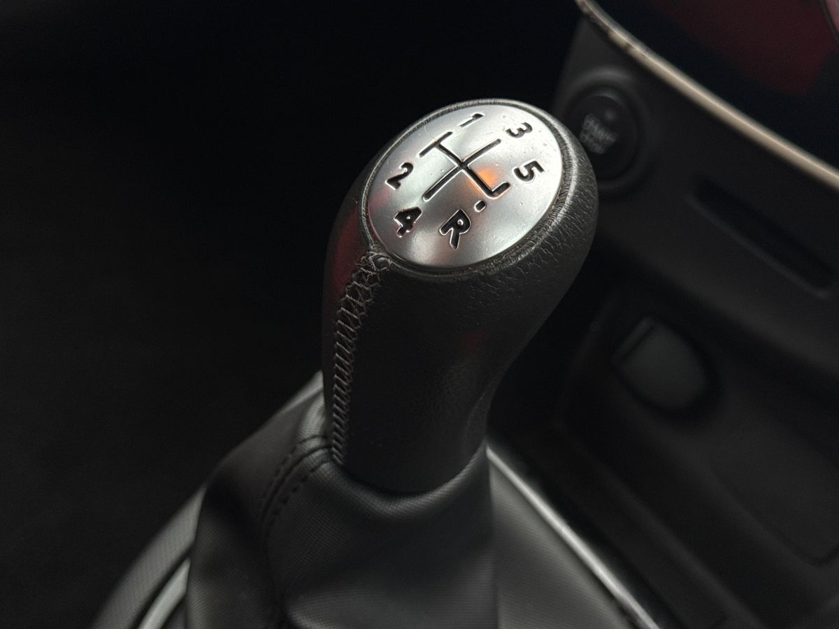 Used Renault Clio 2015 for sale - 76462301: Photo 48