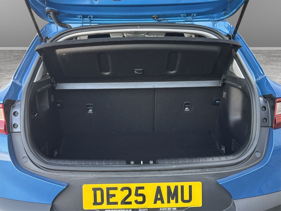 Used Kia Stonic 2025 for sale - 78177991: Photo 12