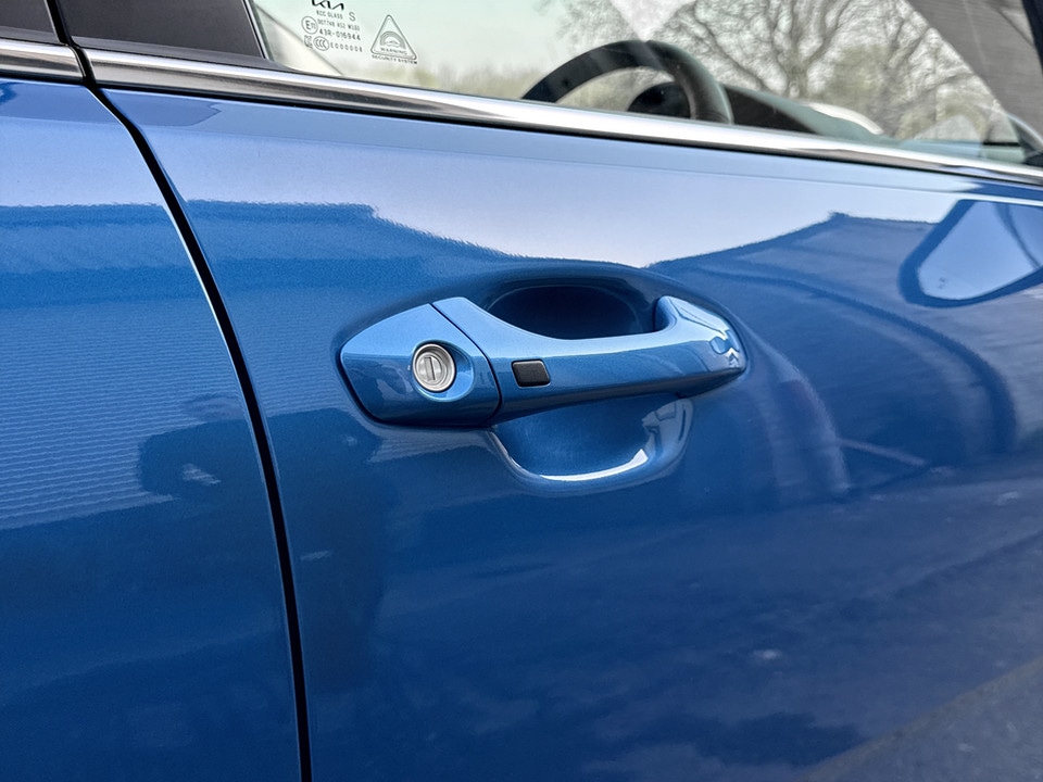 Used Kia Stonic 2025 for sale - 78177991: Photo 29