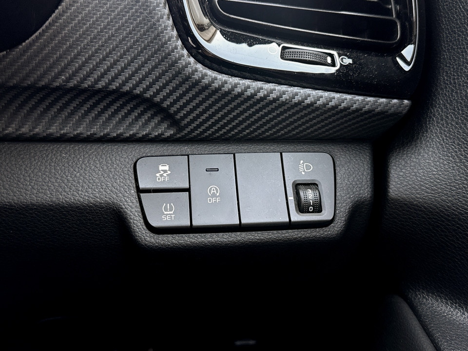 Used Kia Stonic 2025 for sale - 78177991: Photo 35