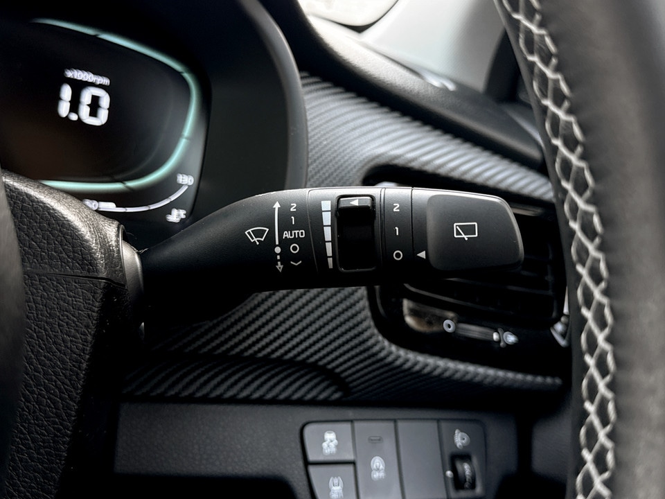 Used Kia Stonic 2025 for sale - 78177991: Photo 36