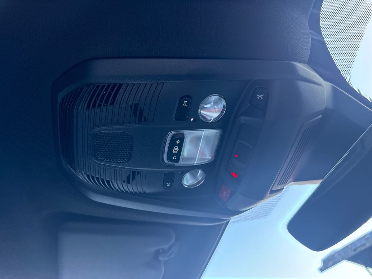 Used Peugeot 3008 2022 for sale - 77350664: Photo 38