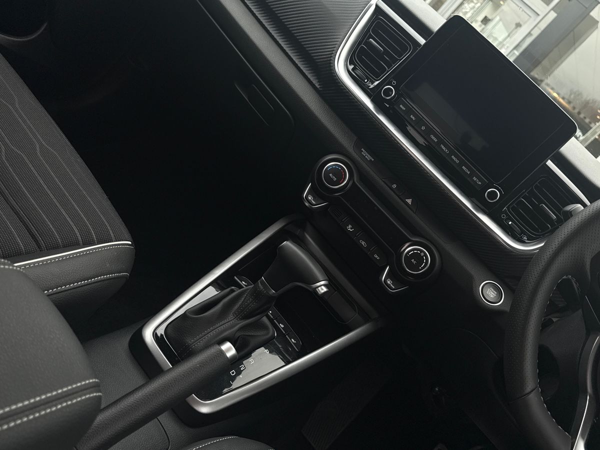 Used Kia Stonic 2025 for sale - 76177434: Photo 17