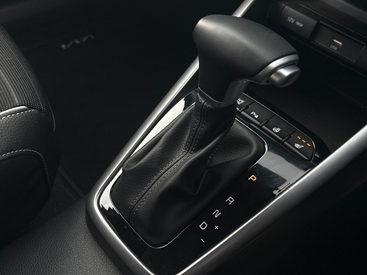 Used Kia Stonic 2025 for sale - 76177434: Photo 37