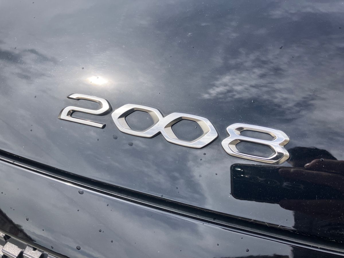 Used Peugeot 2008 2022 for sale - 76736032: Photo 27
