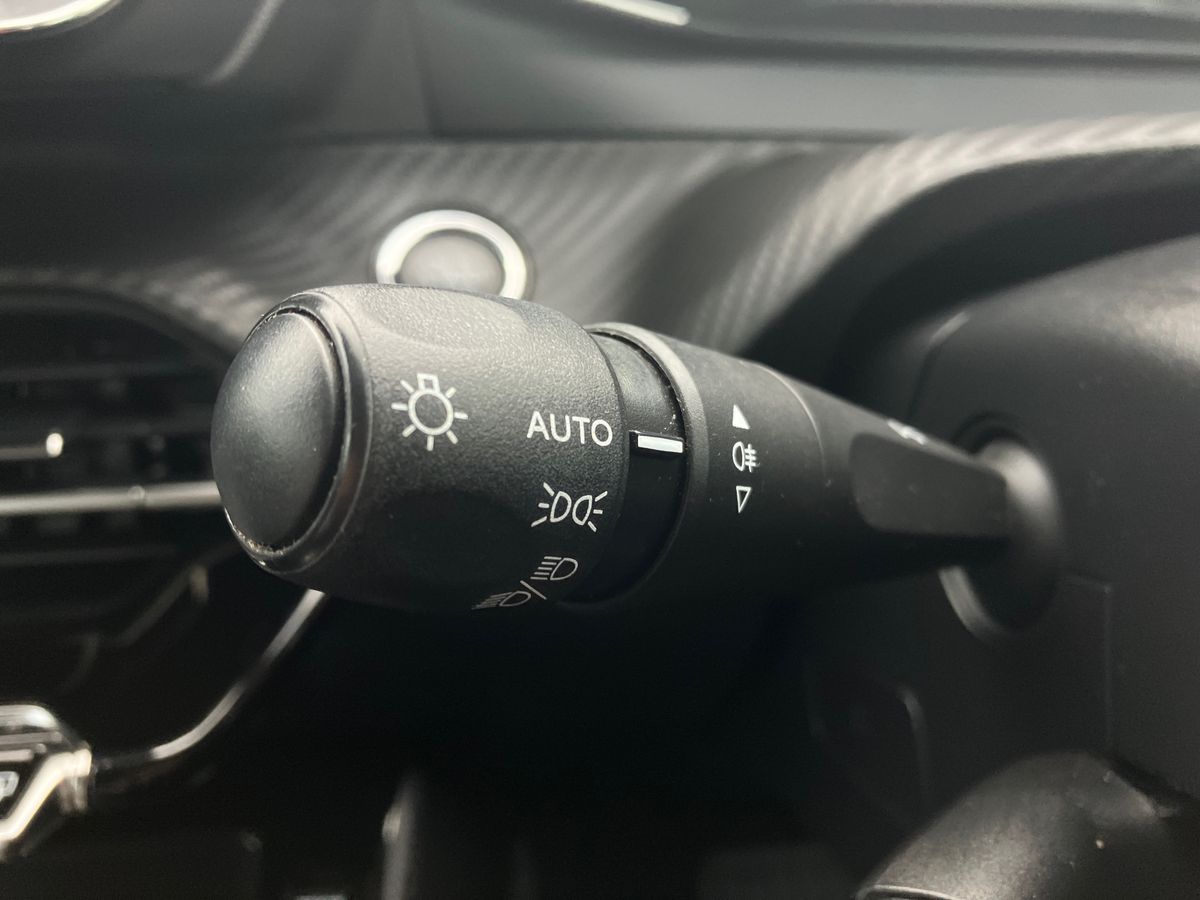 Used Peugeot 2008 2022 for sale - 76736032: Photo 34