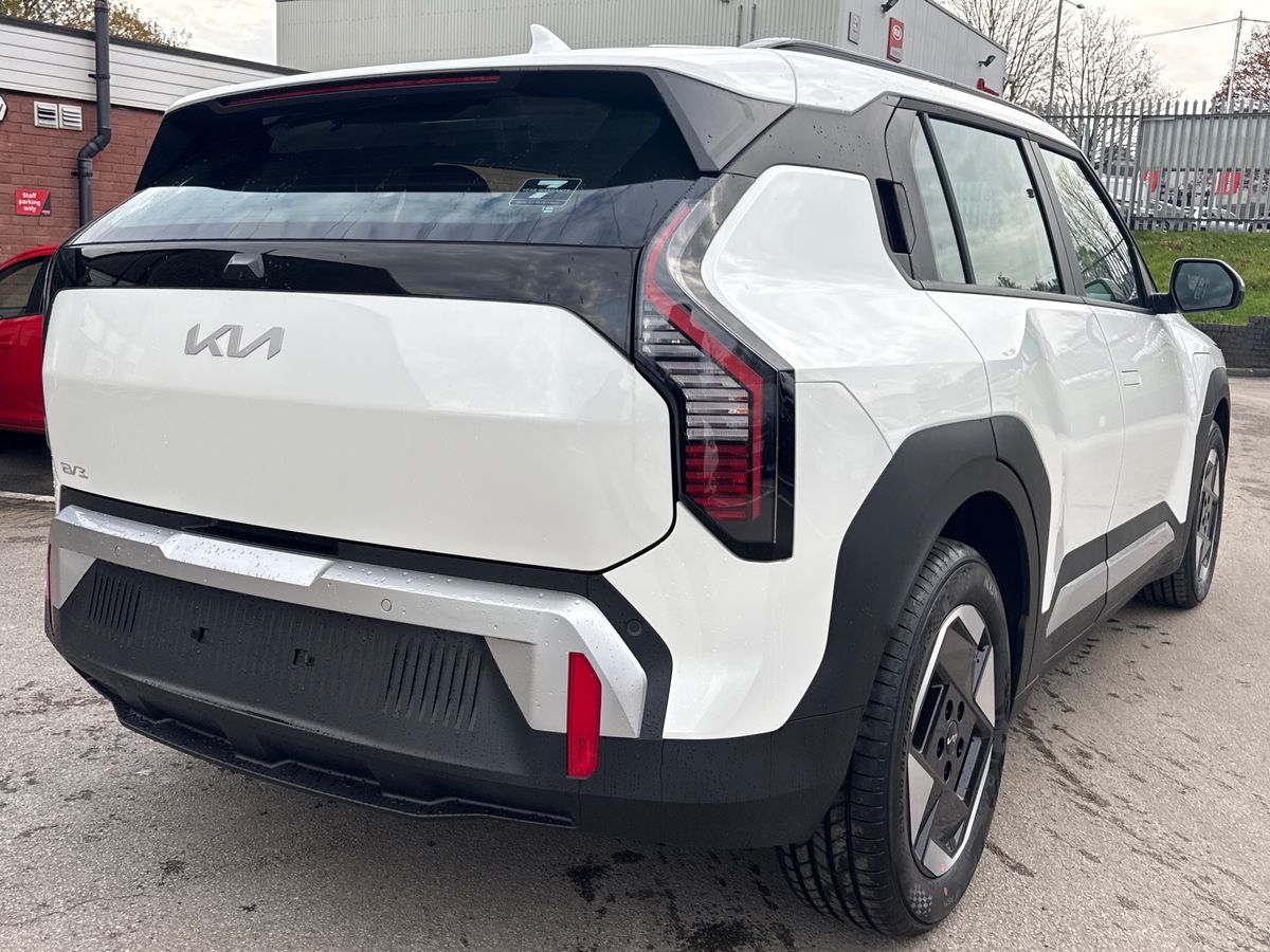 Used Kia EV3 2025 for sale - 76412732: Photo 25