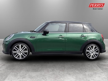 Used MINI Hatch 2024 for sale - 79111293: Photo