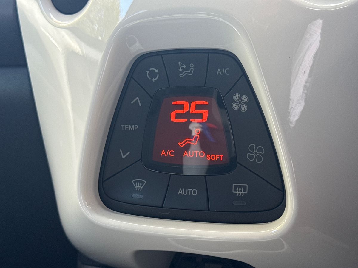 Used Toyota AYGO 2020 for sale - 76588803: Photo 12