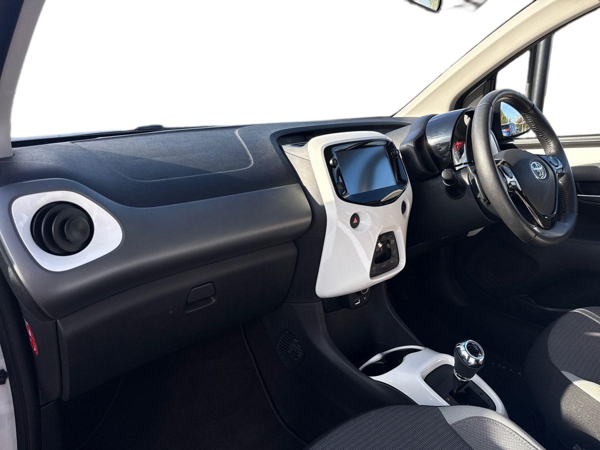 Used Toyota AYGO 2020 for sale - 76588803: Photo 6