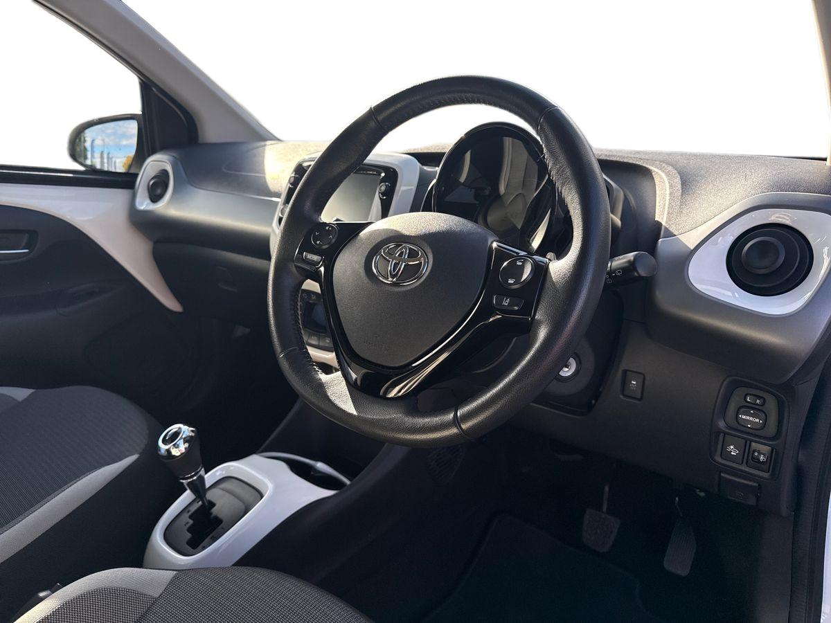 Used Toyota AYGO 2020 for sale - 76588803: Photo 8