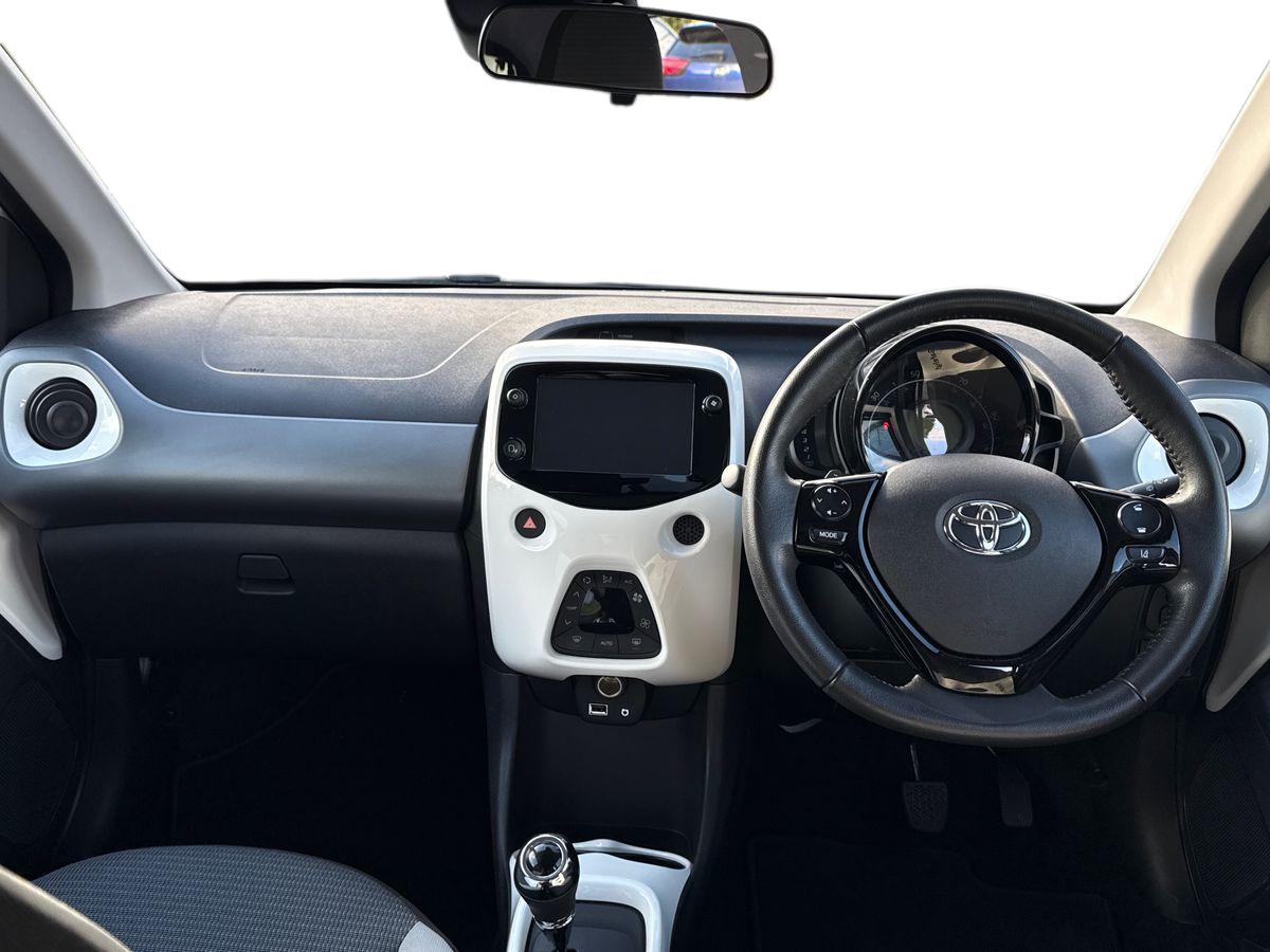 Used Toyota AYGO 2020 for sale - 76588803: Photo 9