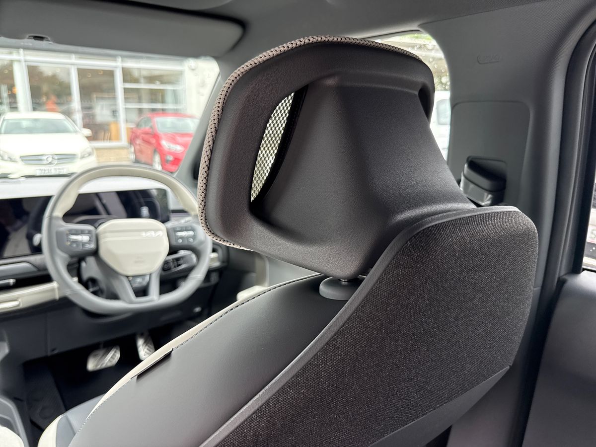 Used Kia EV3 2025 for sale - 77077534: Photo 32