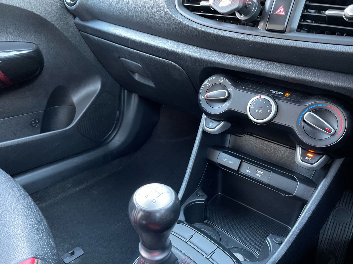 Used Kia Picanto 2018 for sale - 76663274: Photo 17