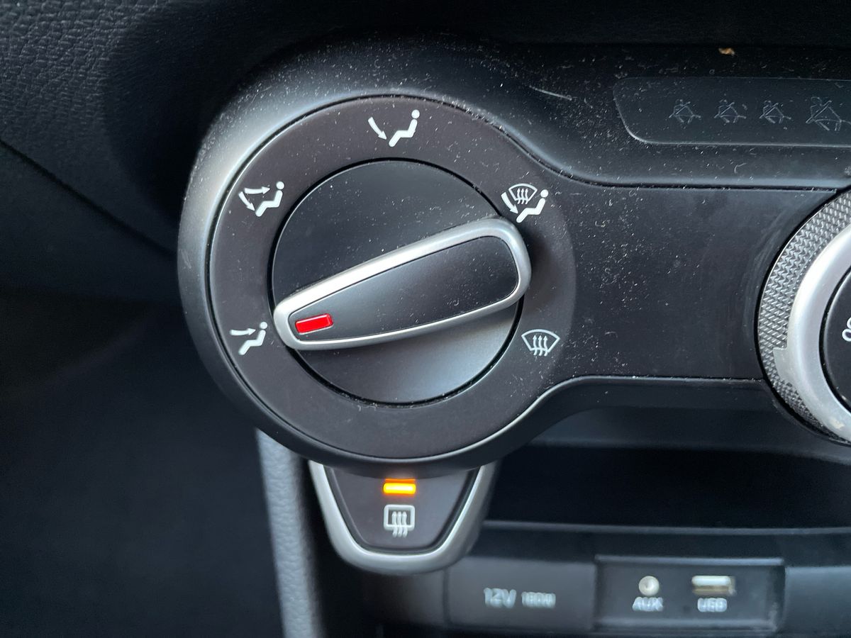 Used Kia Picanto 2018 for sale - 76663274: Photo 32