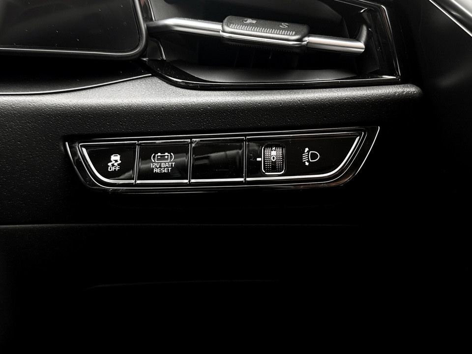 Used Kia Niro 2025 for sale - 78060858: Photo 35