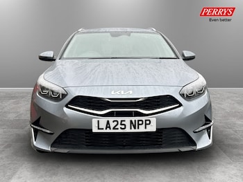 Used Kia Ceed 2025 for sale - 79558871: Photo