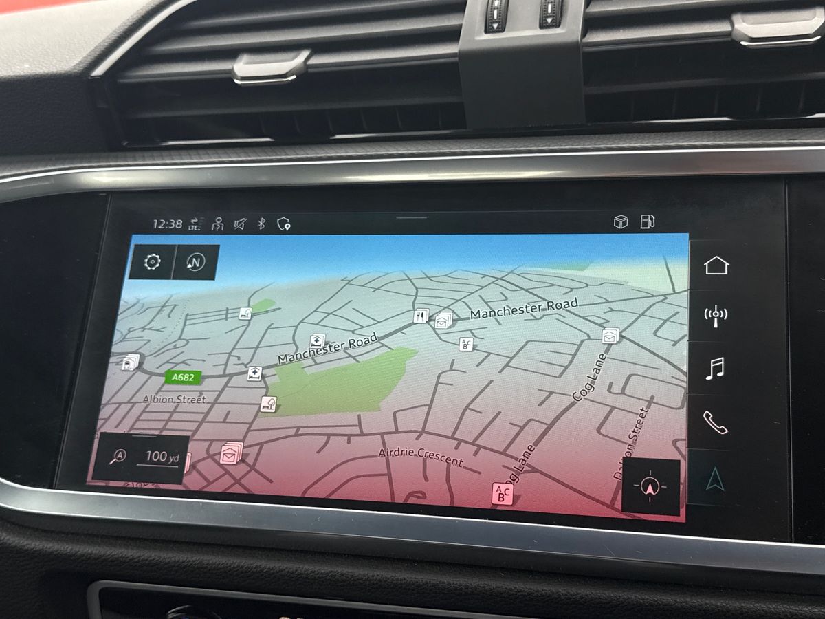 Used Audi Q3 2021 for sale - 76565795: Photo 11