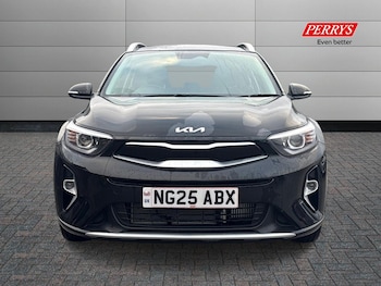 Used Kia Stonic 2025 for sale - 76969374: Photo