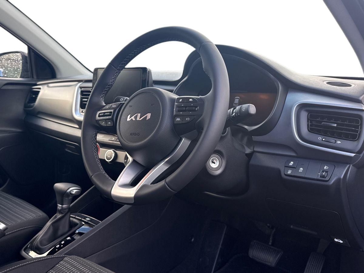 Used Kia Stonic 2025 for sale - 76969374: Photo 8