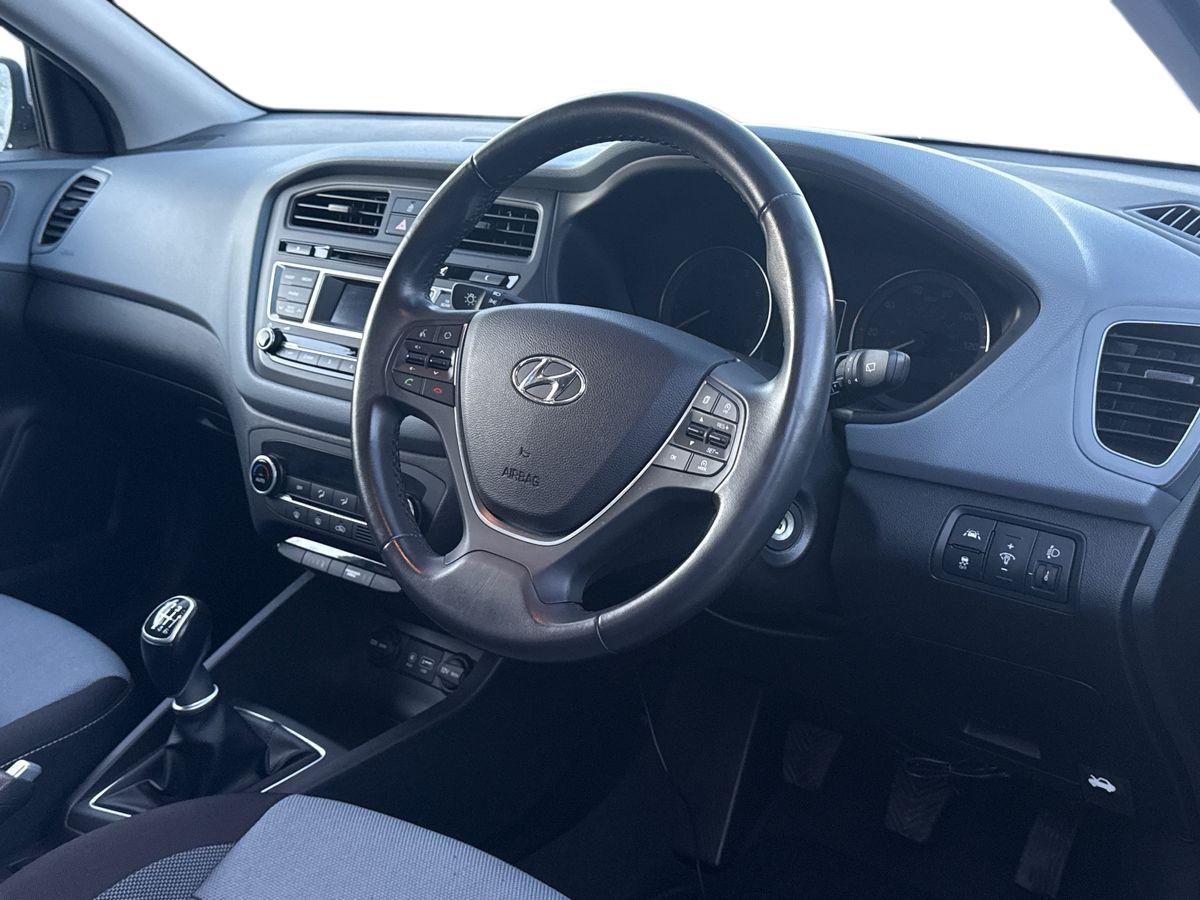 Used Hyundai i20 2016 for sale - 77094278: Photo 9