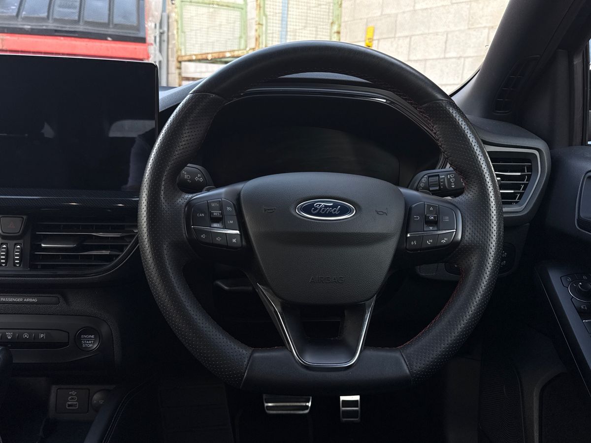 Used Ford Focus 2022 for sale - 75995865: Photo 15