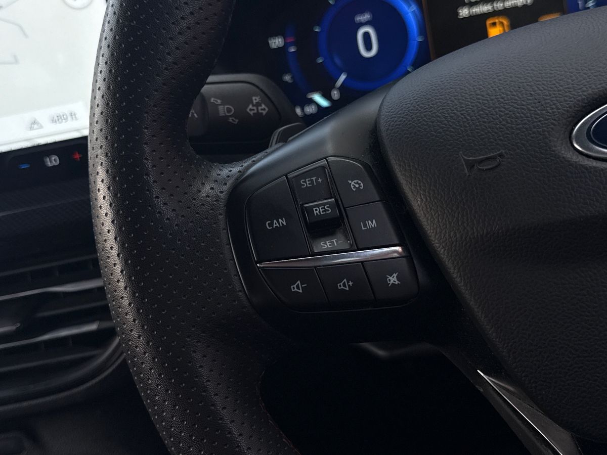 Used Ford Focus 2022 for sale - 75995865: Photo 16