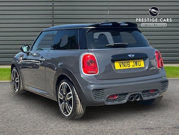 Used MINI Hatch 2018 for sale - 79496176: Photo