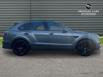Used Bentley Bentayga 2018 for sale - 76995794: Photo