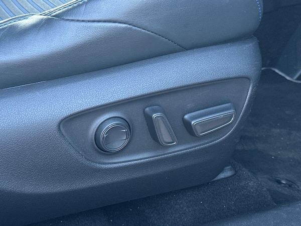 Used Toyota RAV4 2020 for sale - 76121365: Photo 27