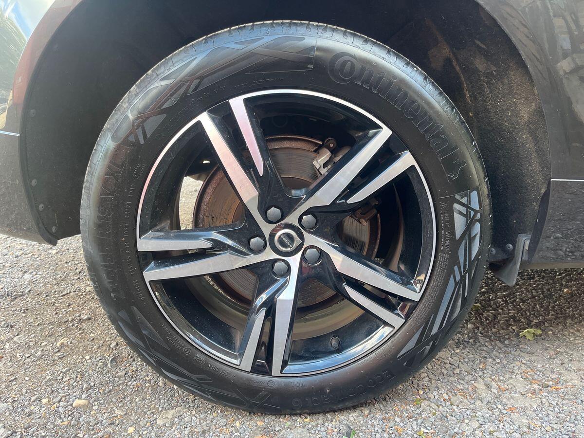 Used Volvo XC60 for sale - 77175377: Photo 5