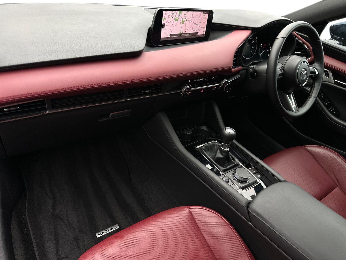 Used Mazda Mazda3 2023 for sale - 76199748: Photo 2