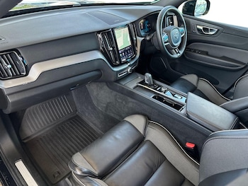 Used Volvo XC60 2022 for sale - 78891449: Photo