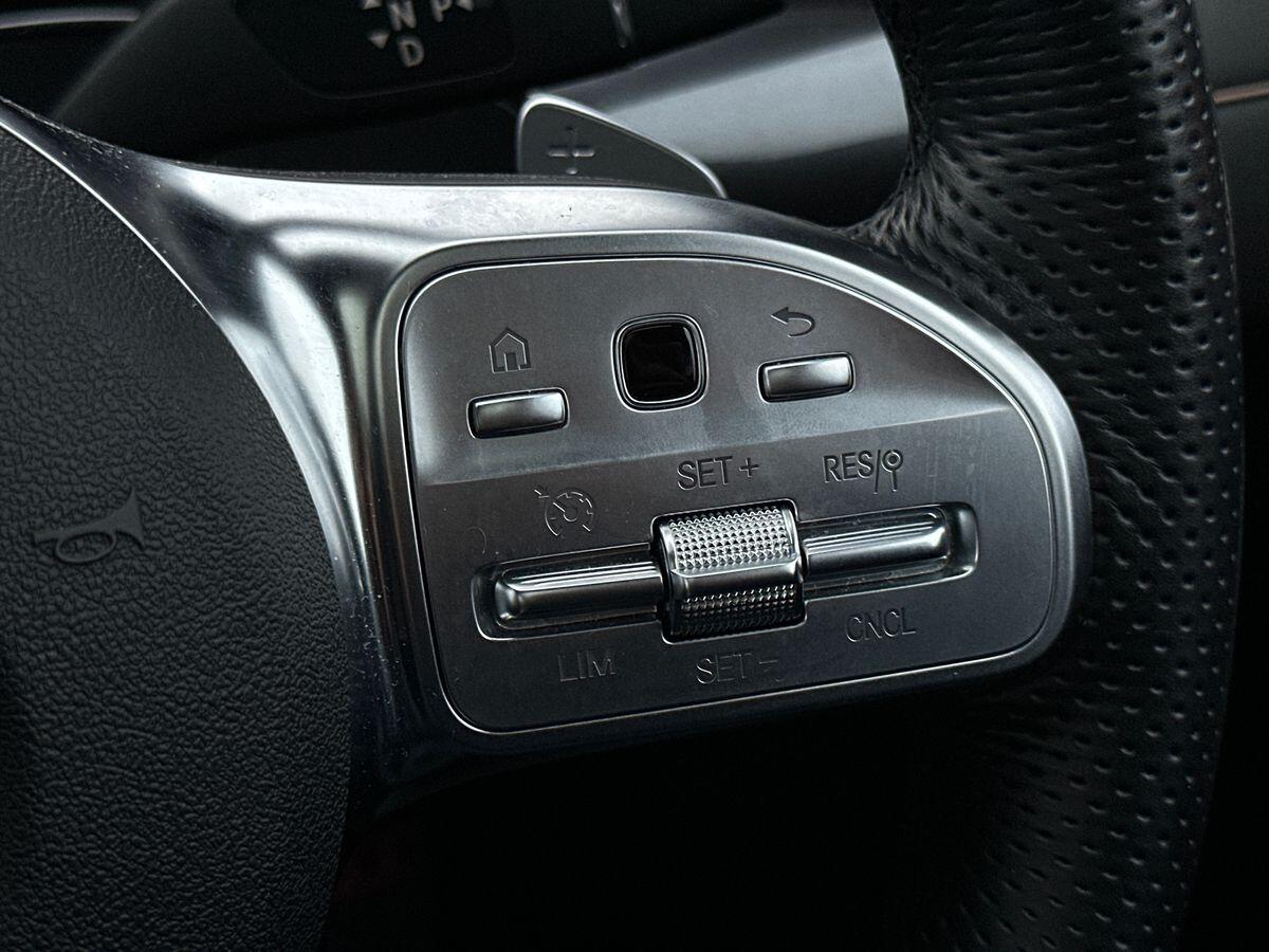 Used Mercedes-Benz EQC 2023 for sale - 76935872: Photo 17