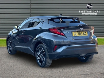 Used Toyota C-HR 2020 for sale - 79106387: Photo