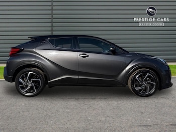 Used Toyota C-HR 2020 for sale - 79106387: Photo
